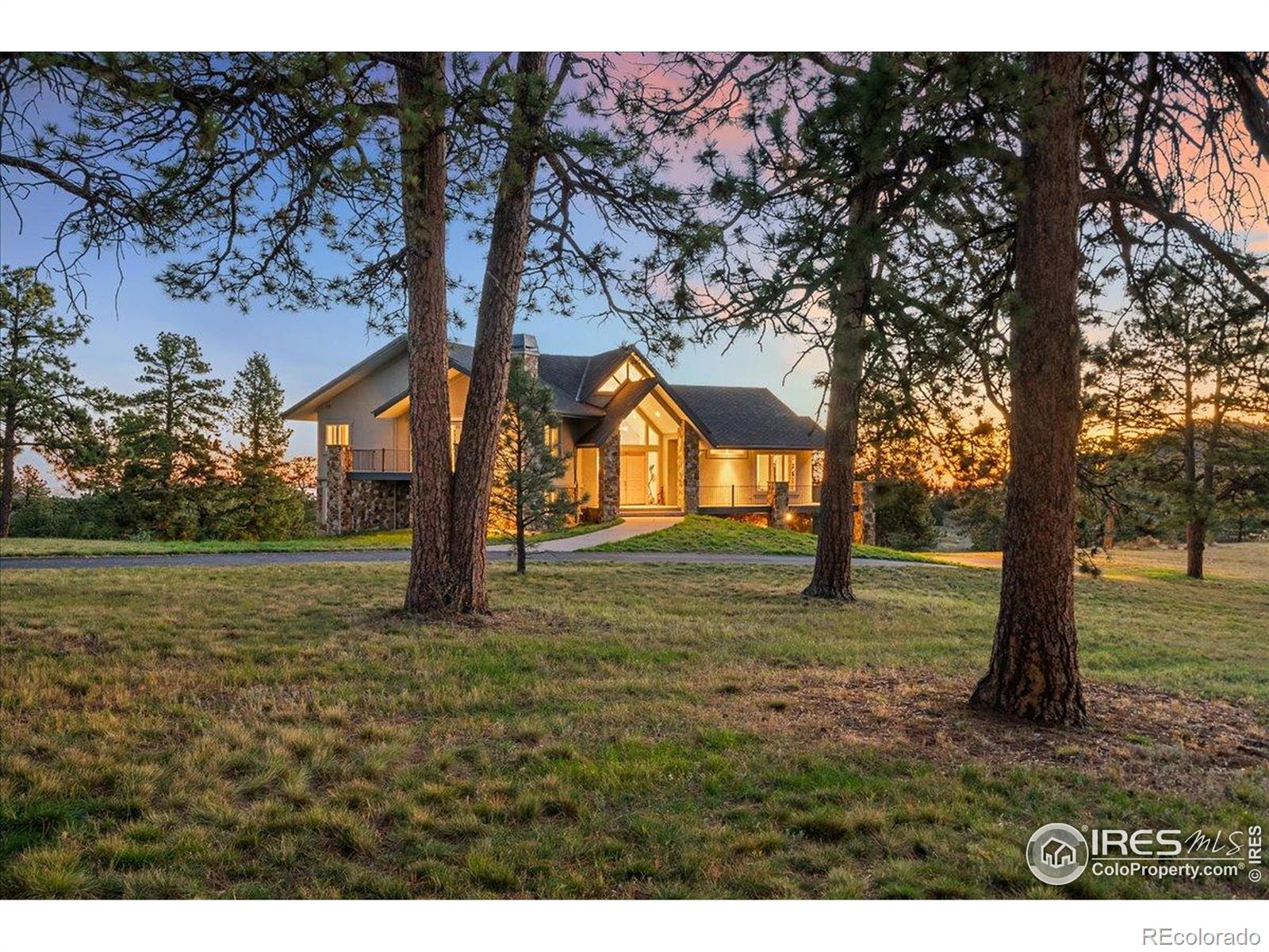 MLS Image #12 for 20682  falcon wing road,indian hills, Colorado