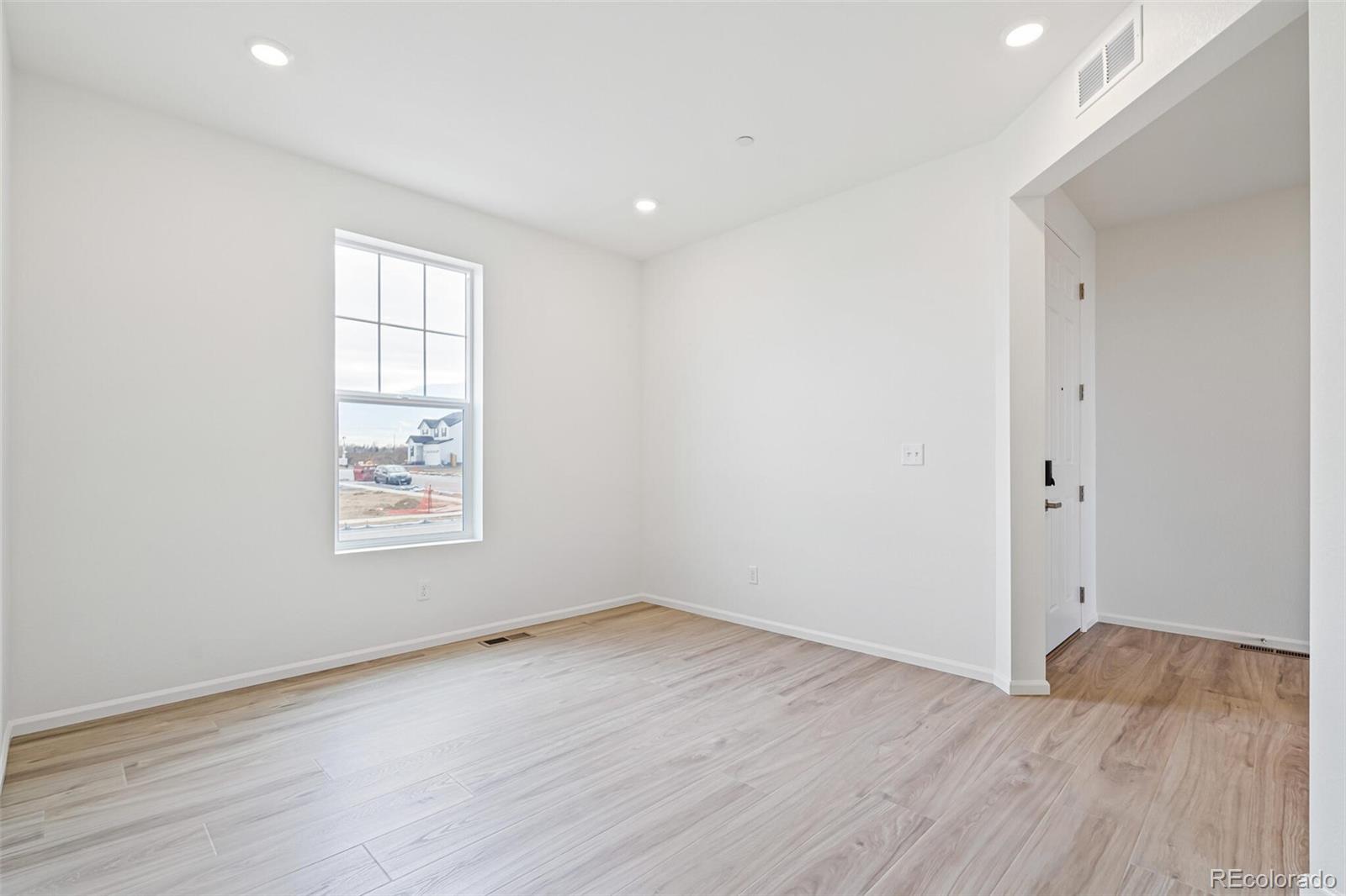 MLS Image #3 for 1111  mourning dove avenue,erie, Colorado