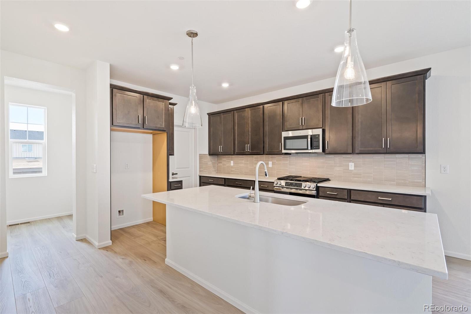 MLS Image #9 for 1111  mourning dove avenue,erie, Colorado