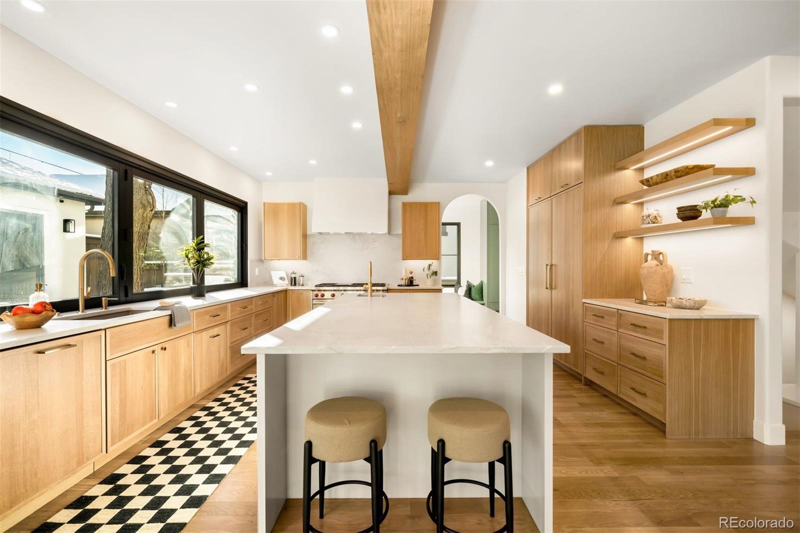 MLS Image #13 for 1418 s milwaukee street,denver, Colorado