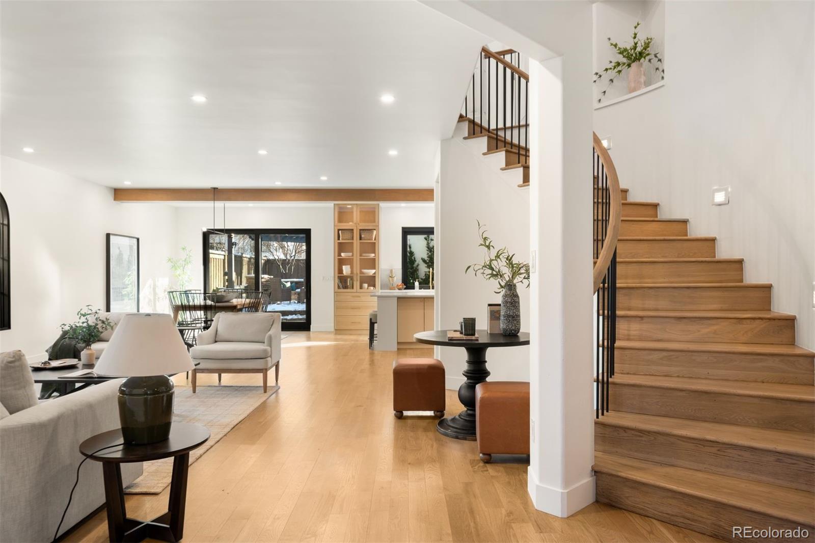 MLS Image #23 for 1418 s milwaukee street,denver, Colorado