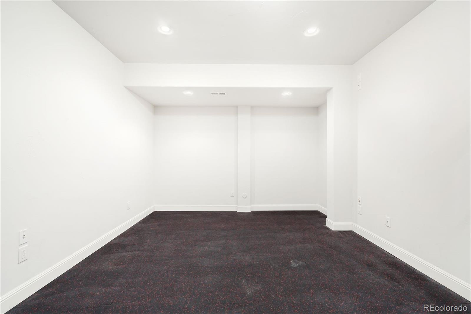 MLS Image #40 for 1418 s milwaukee street,denver, Colorado