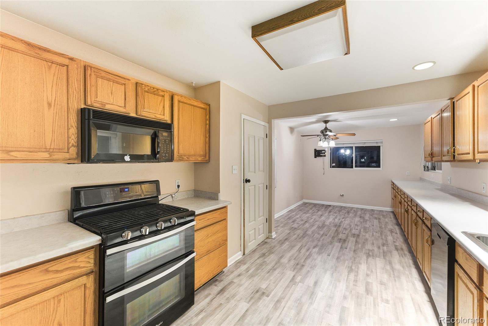 MLS Image #13 for 10448  pearl way,northglenn, Colorado