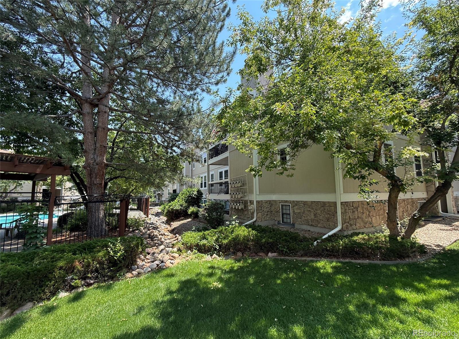 MLS Image #21 for 5341 w 76th avenue,arvada, Colorado
