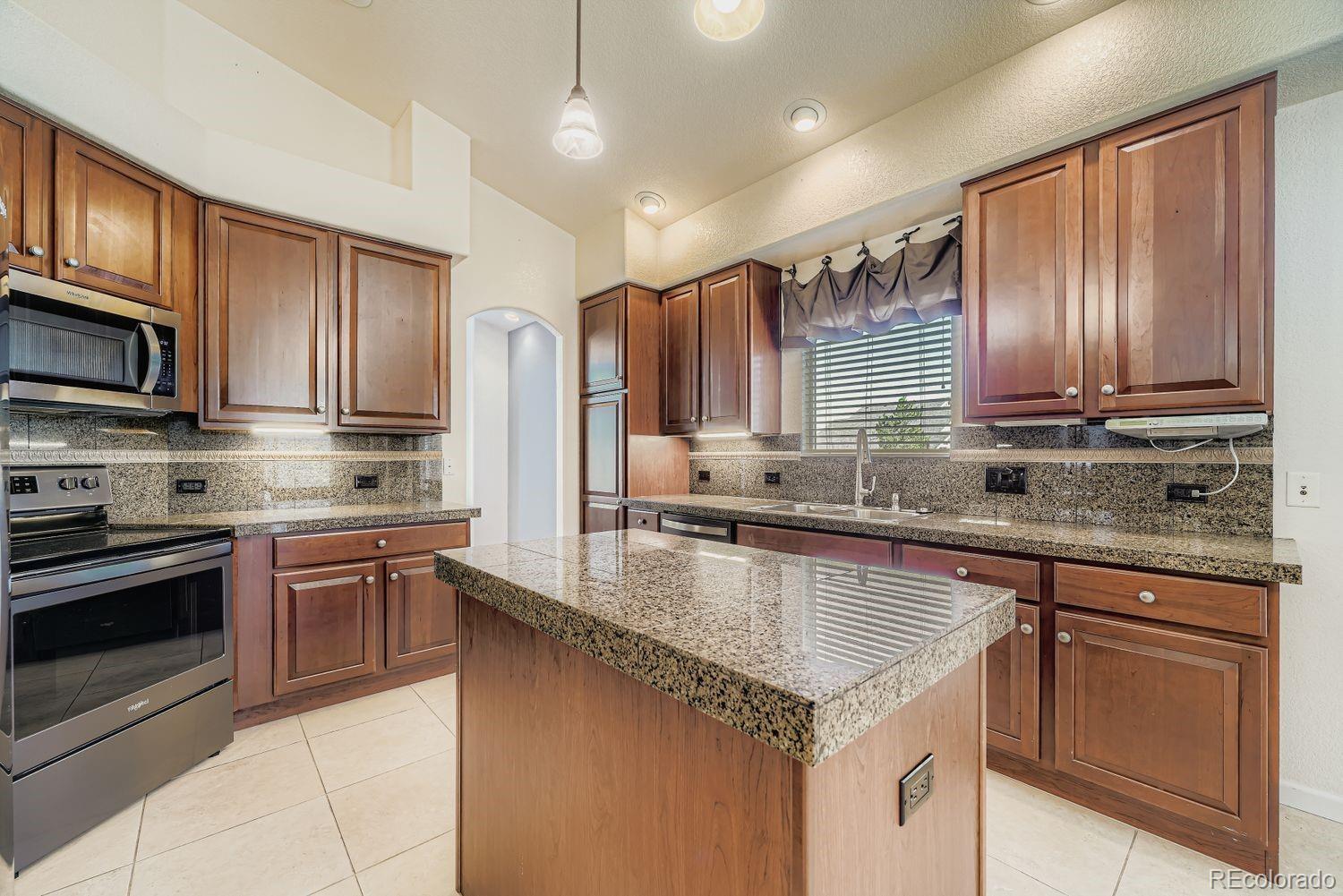 MLS Image #11 for 22754 e rowland drive,aurora, Colorado