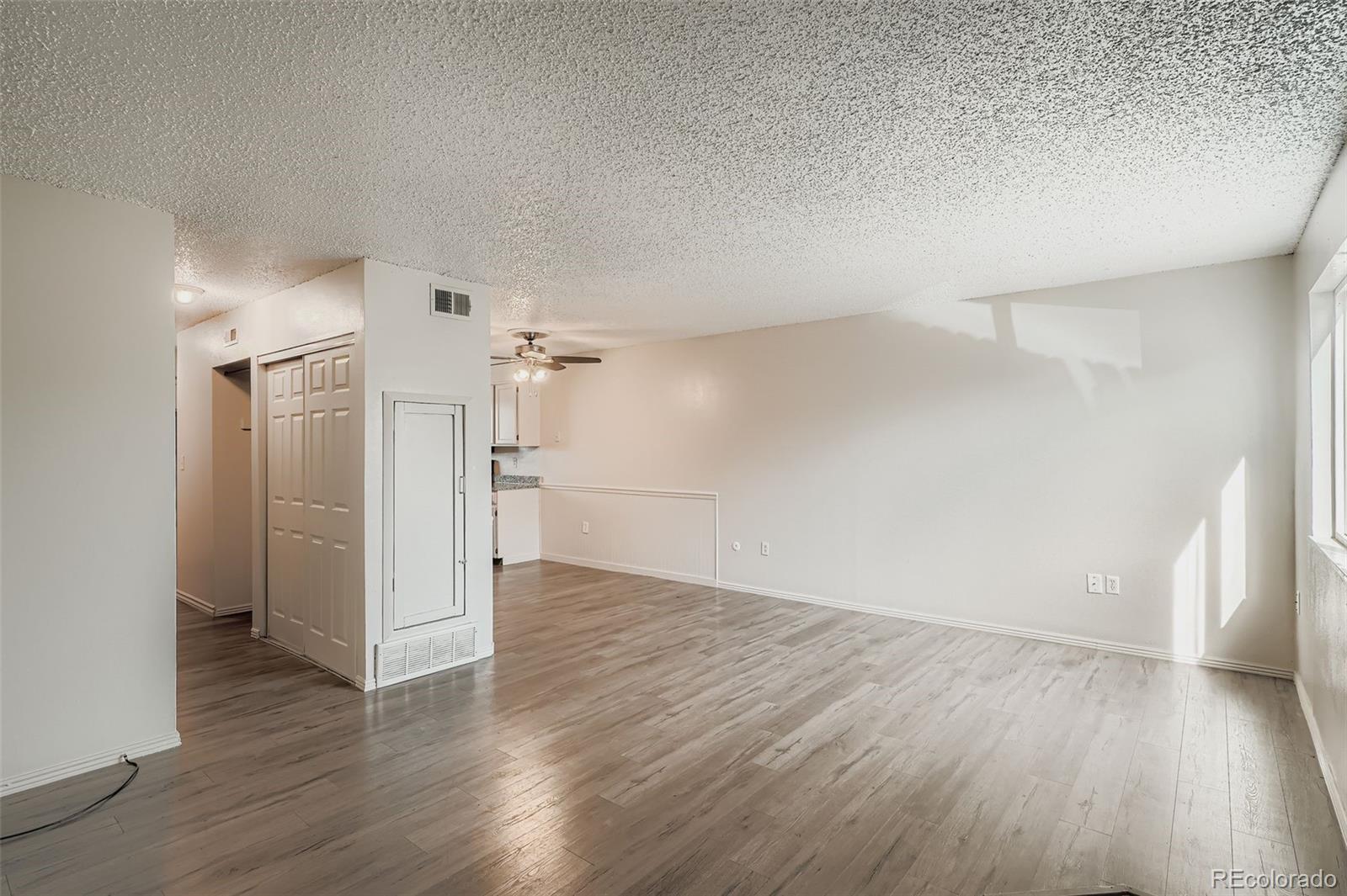 MLS Image #18 for 8770  rainbow avenue,denver, Colorado