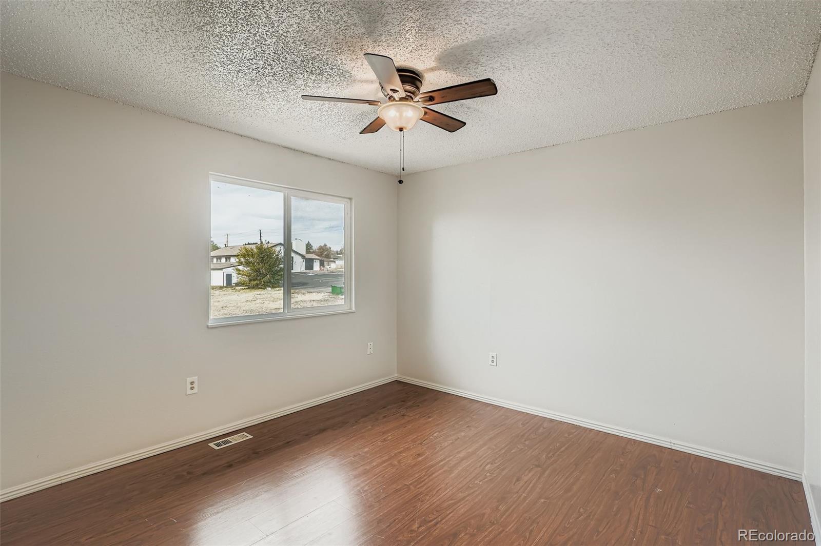 MLS Image #25 for 8770  rainbow avenue,denver, Colorado