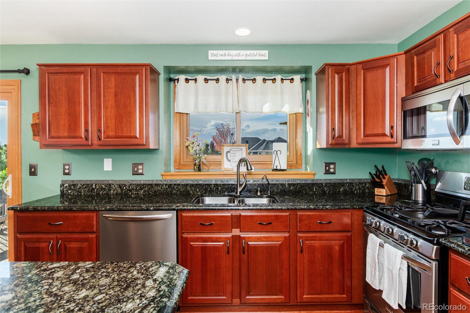 MLS Image #12 for 9635  cherryvale drive,highlands ranch, Colorado