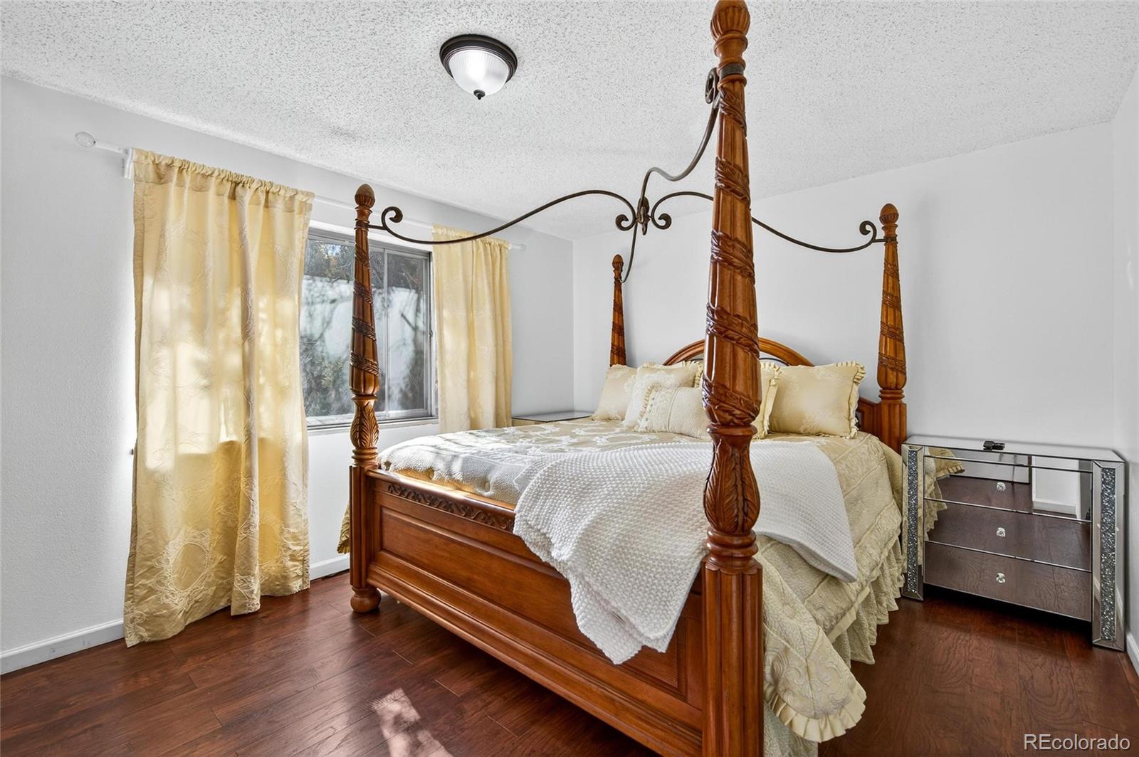 MLS Image #13 for 14653 e 13th circle,aurora, Colorado