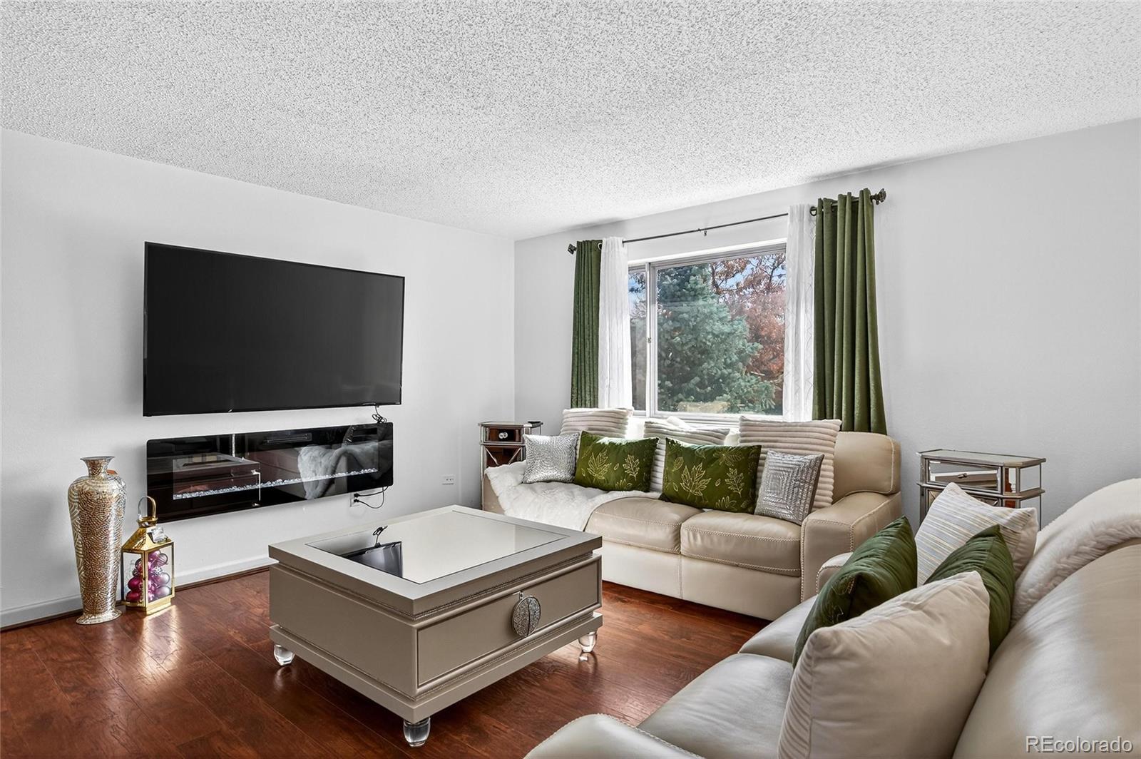 MLS Image #4 for 14653 e 13th circle,aurora, Colorado