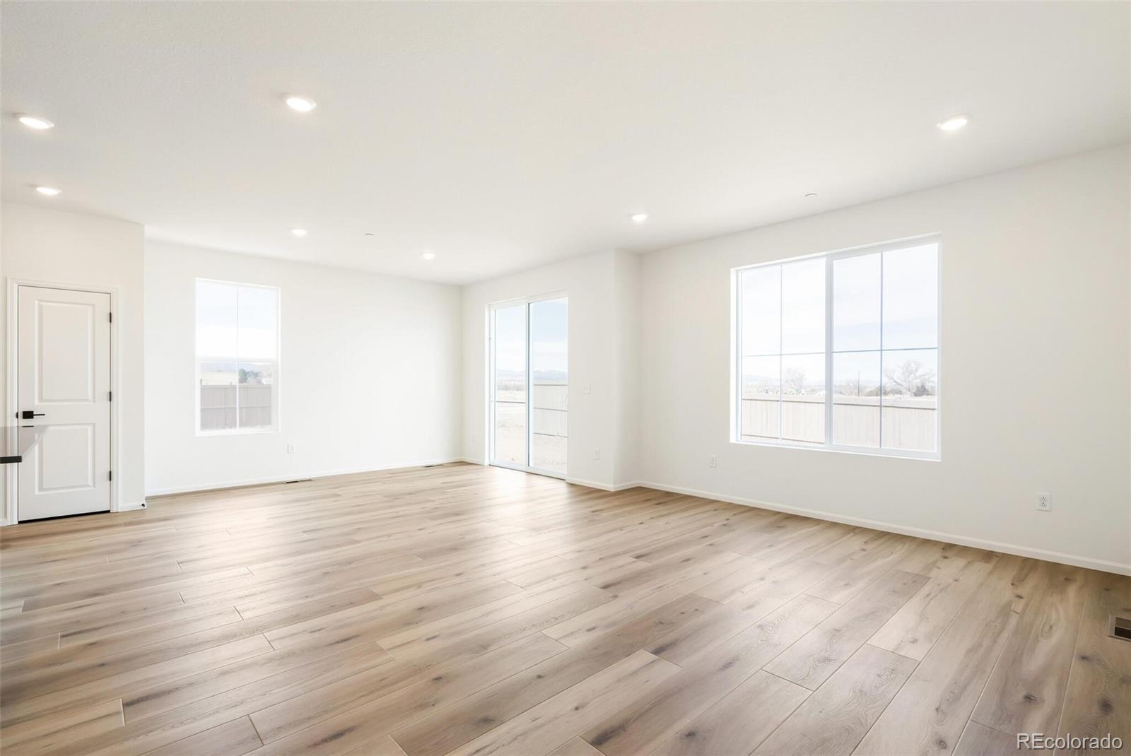 MLS Image #10 for 1101  mourning dove avenue,erie, Colorado
