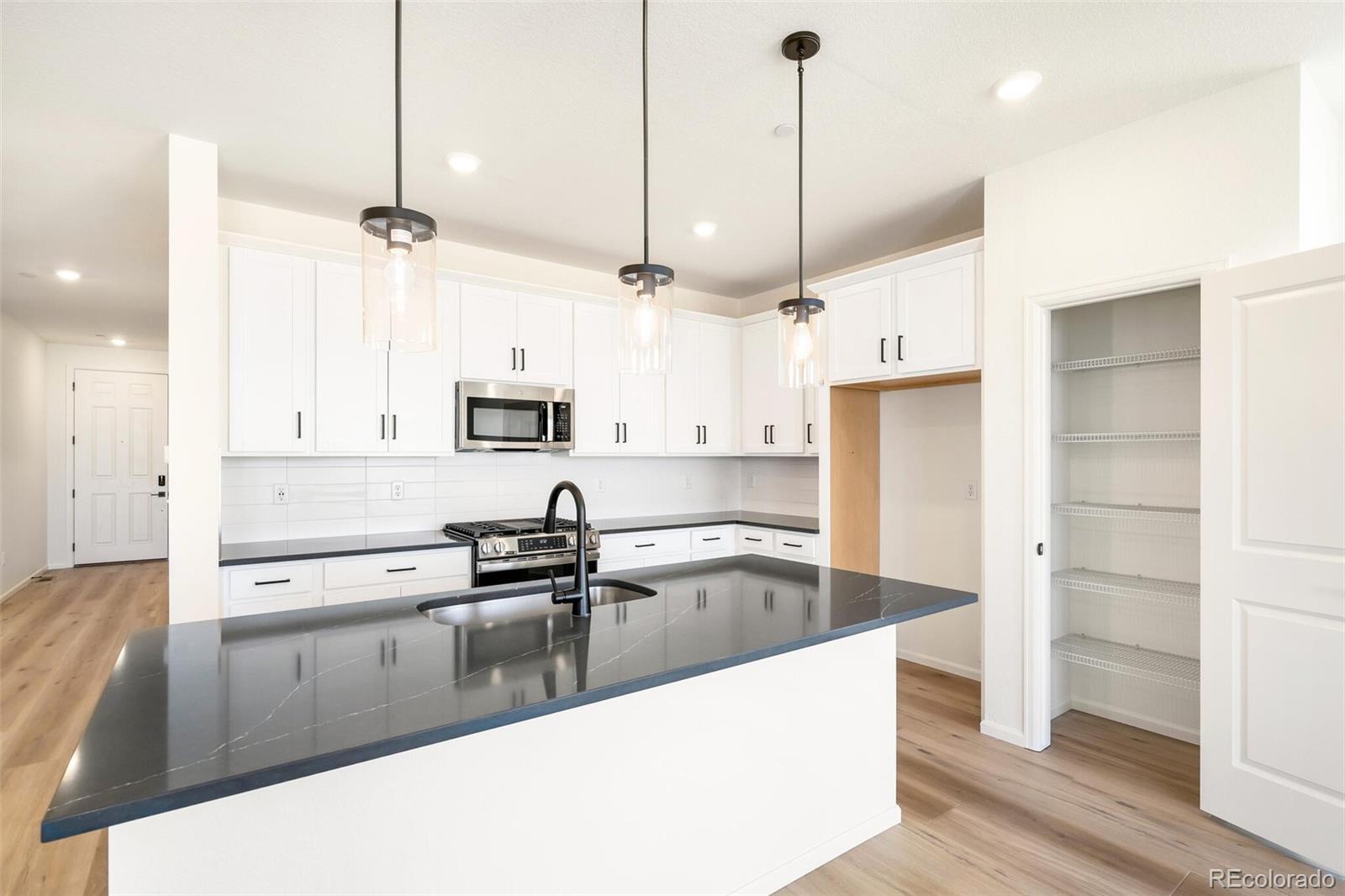 MLS Image #14 for 1101  mourning dove avenue,erie, Colorado