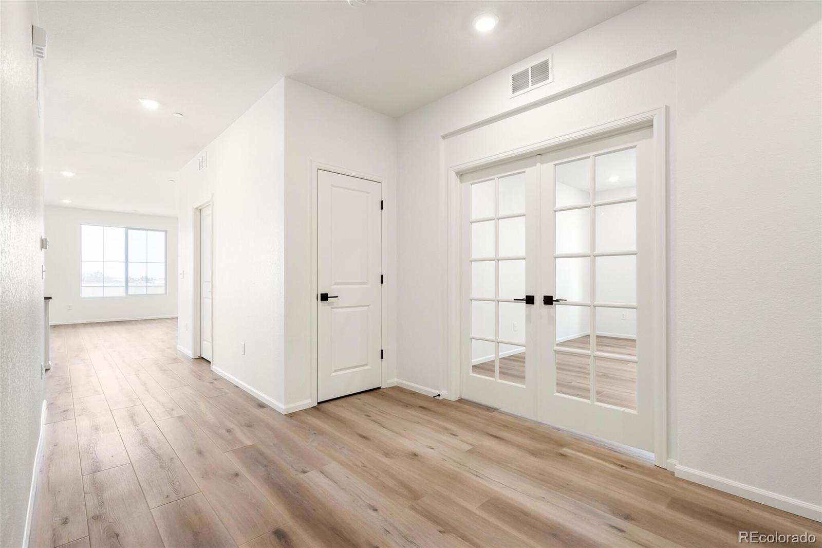 MLS Image #3 for 1101  mourning dove avenue,erie, Colorado