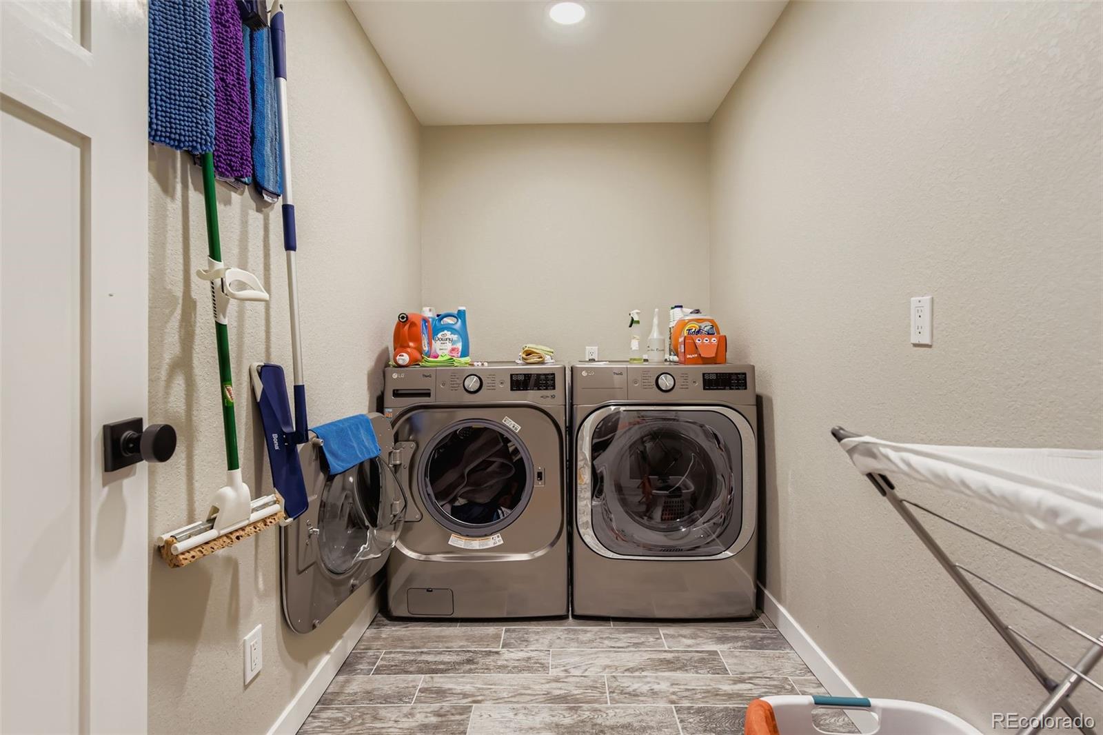 MLS Image #19 for 6064 s steele street,centennial, Colorado