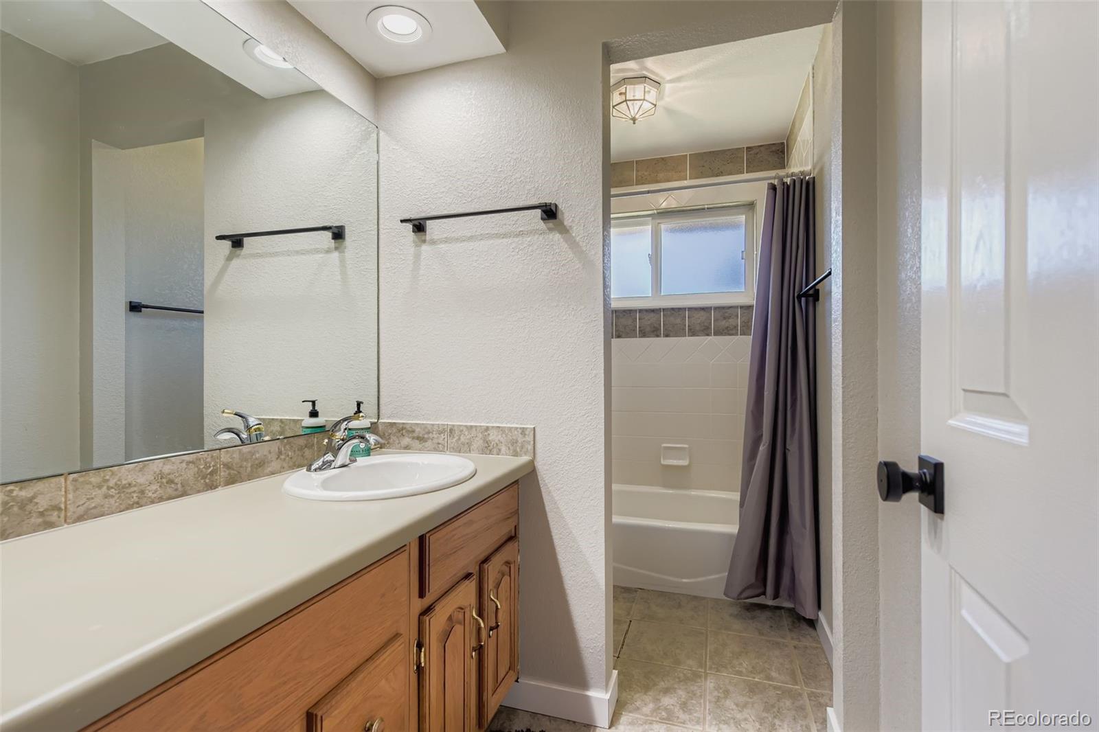 MLS Image #20 for 6064 s steele street,centennial, Colorado