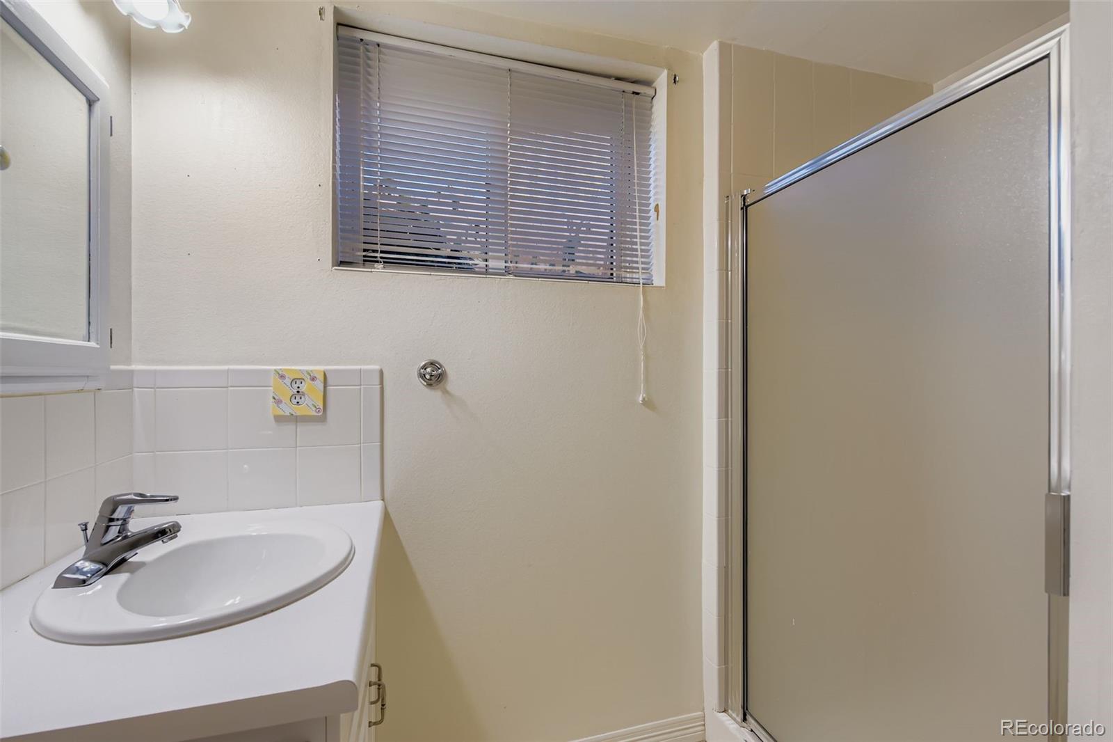 MLS Image #32 for 6064 s steele street,centennial, Colorado