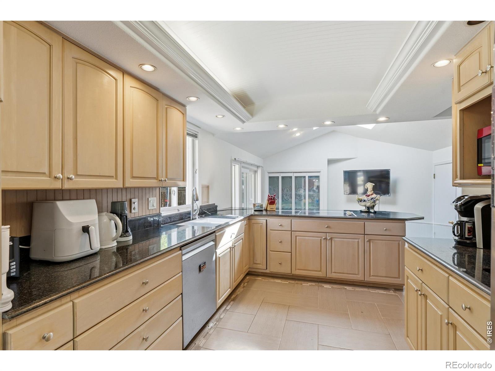 MLS Image #10 for 4584  robinson place,boulder, Colorado