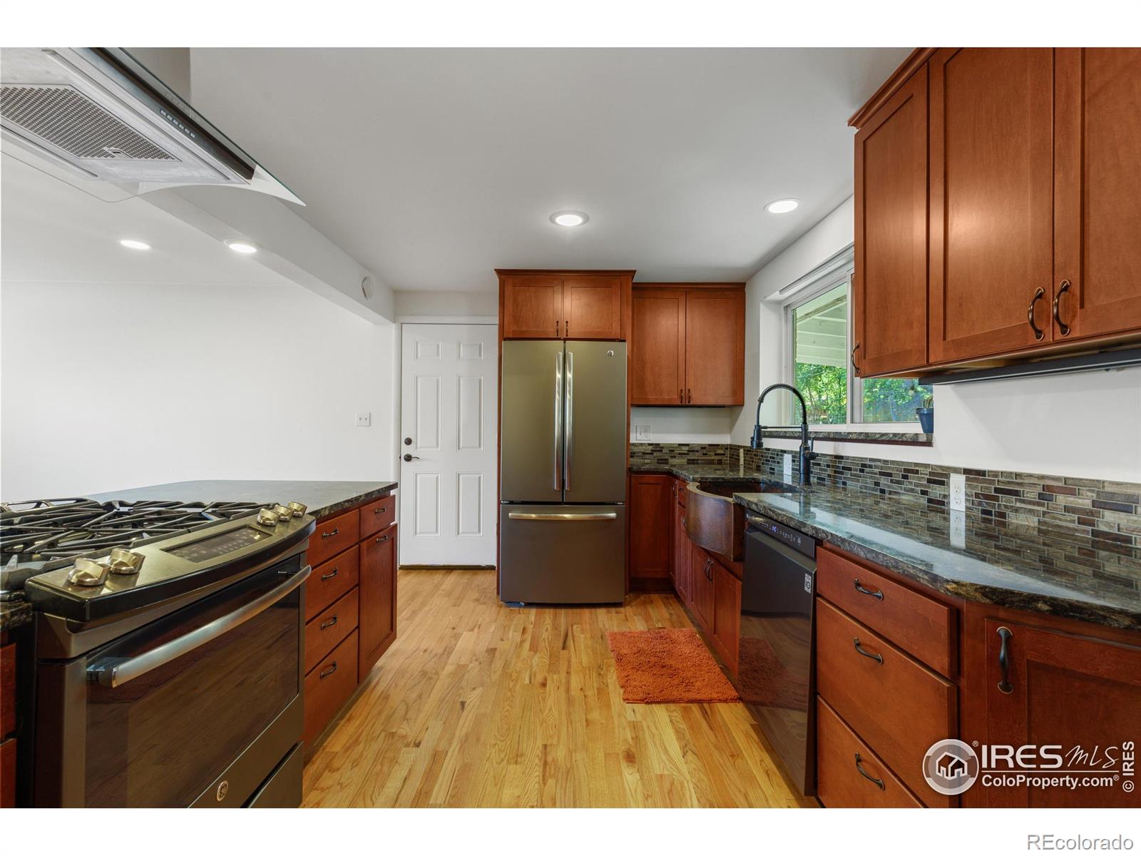 MLS Image #10 for 725 s 45th street,boulder, Colorado