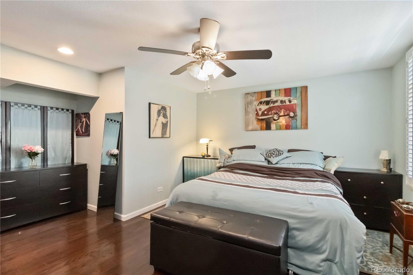 MLS Image #12 for 3319 s monaco street,denver, Colorado