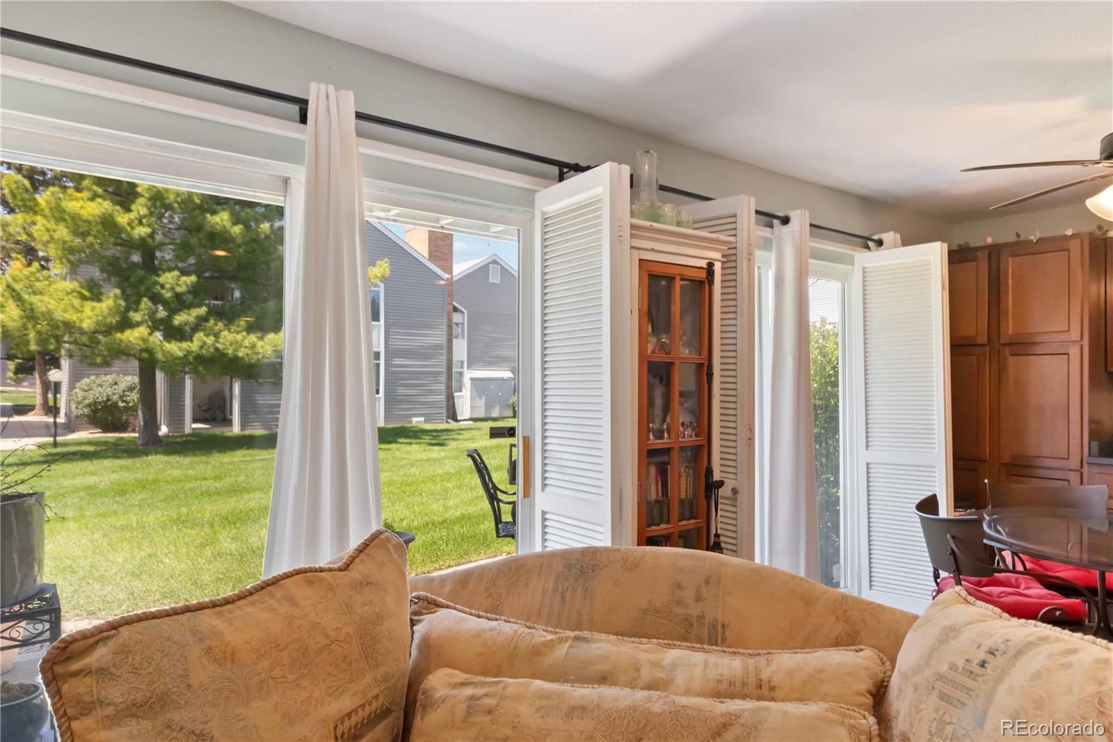 MLS Image #5 for 3319 s monaco street,denver, Colorado