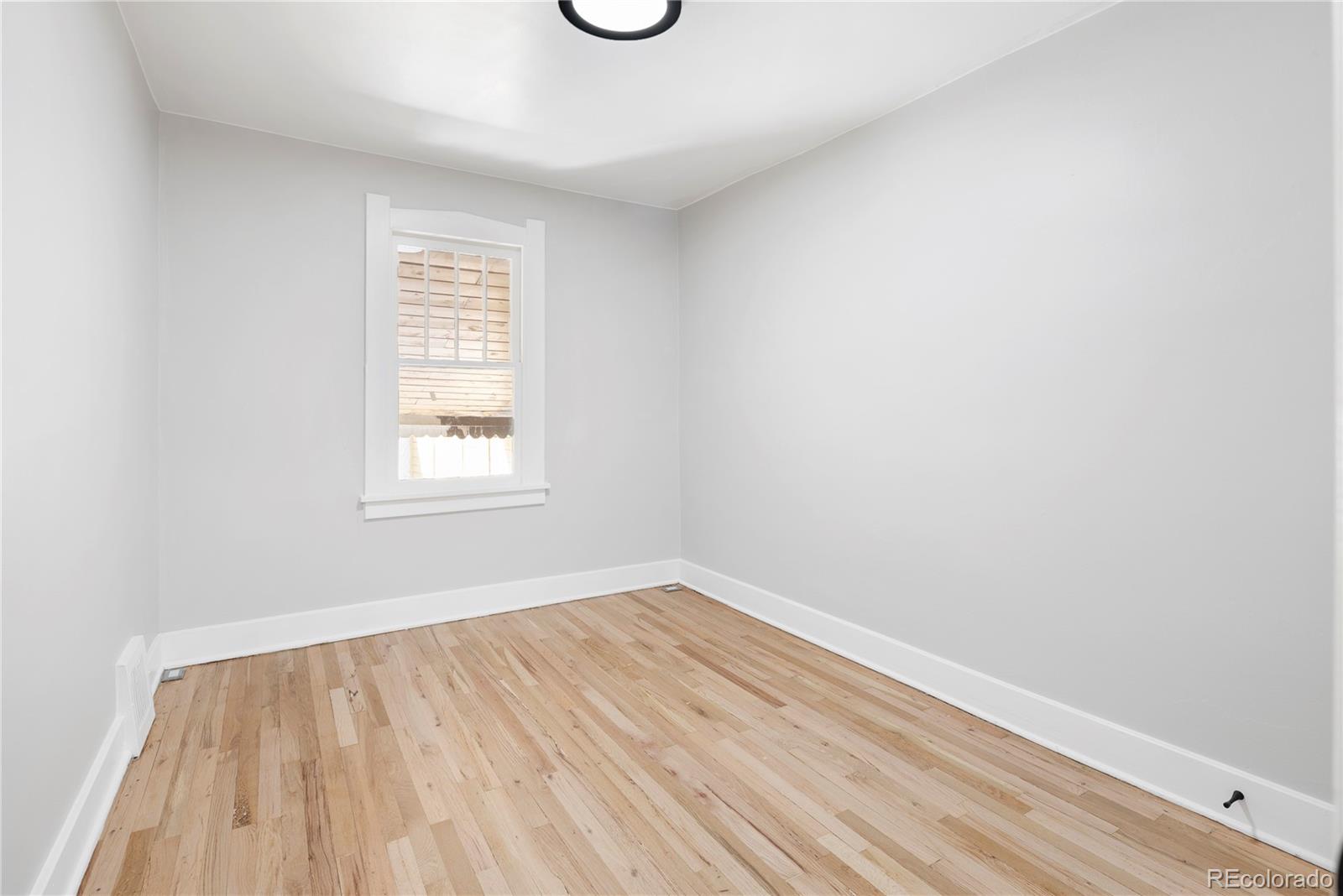 MLS Image #10 for 2103 s lafayette street,denver, Colorado