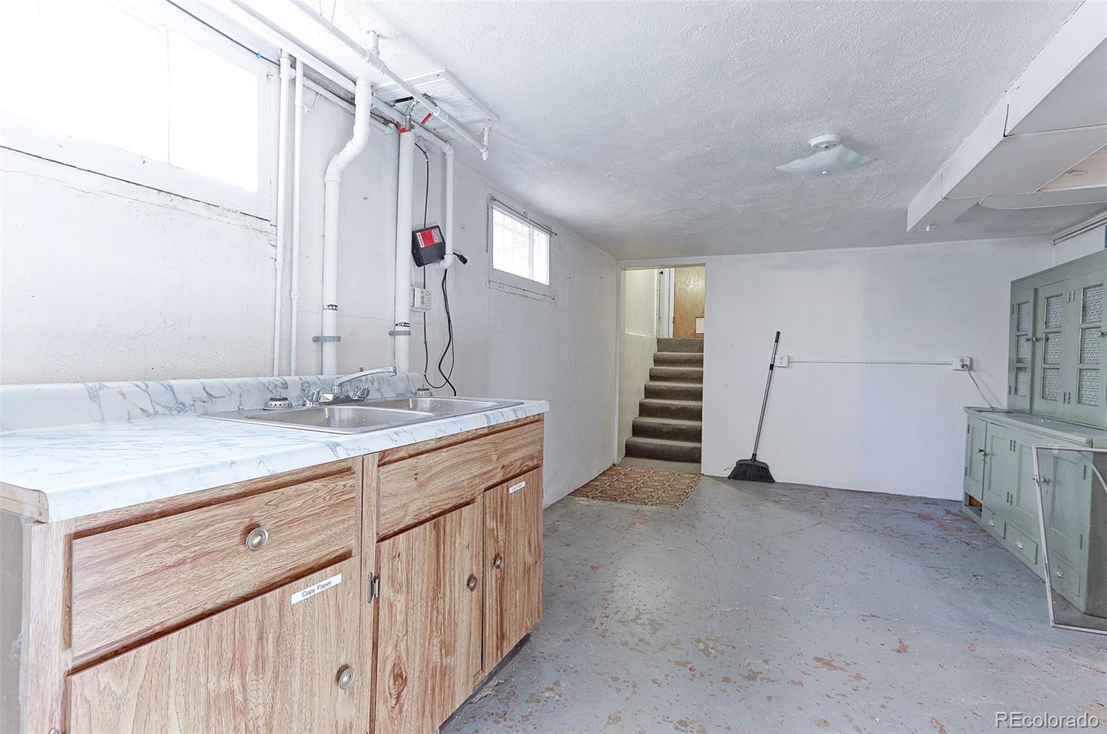 MLS Image #13 for 4985  green court,denver, Colorado