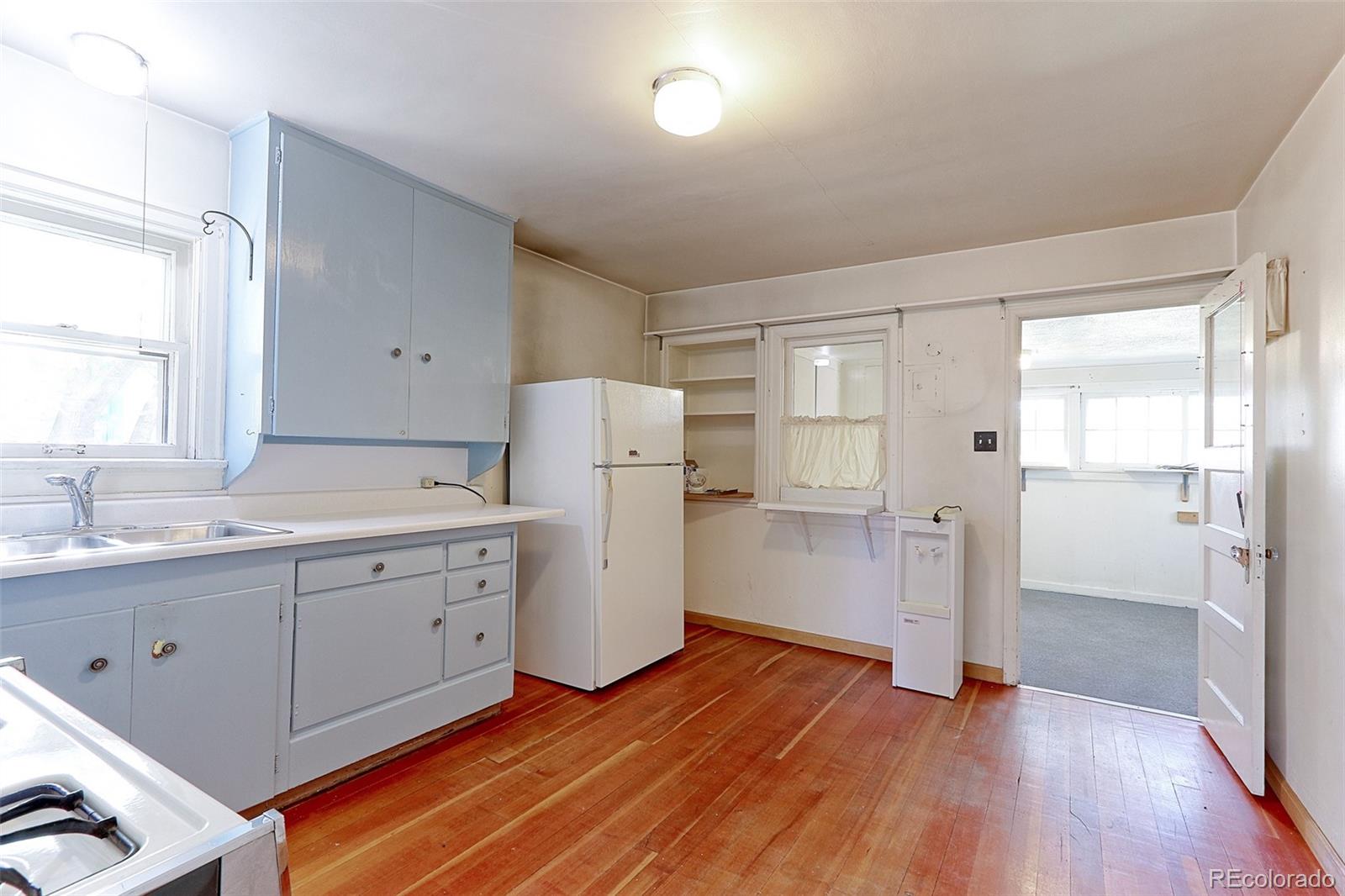 MLS Image #5 for 4985  green court,denver, Colorado