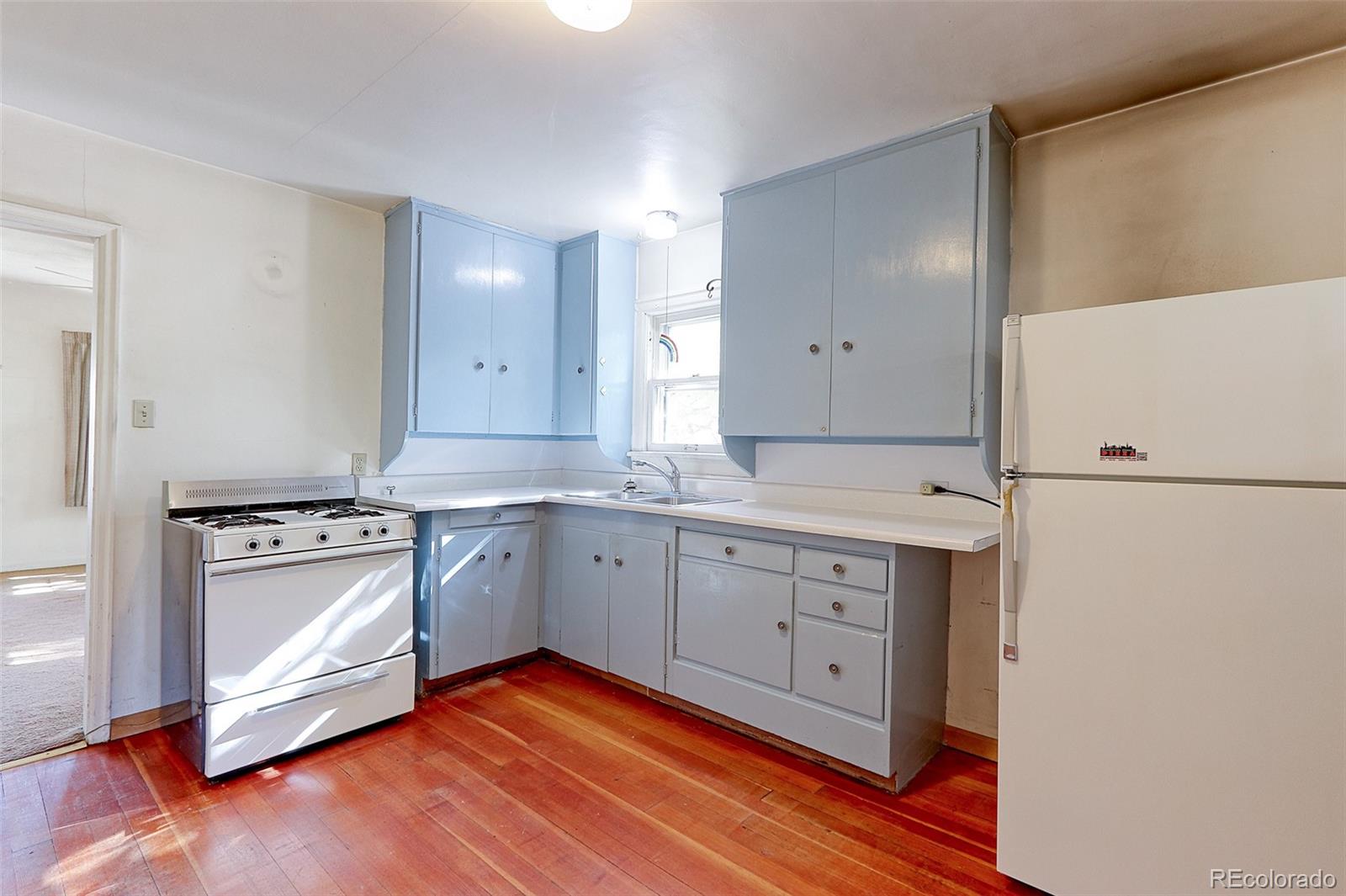 MLS Image #7 for 4985  green court,denver, Colorado