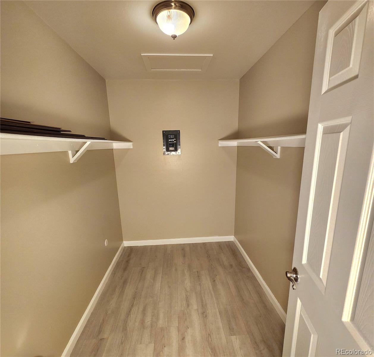 MLS Image #21 for 755 s clinton street,denver, Colorado
