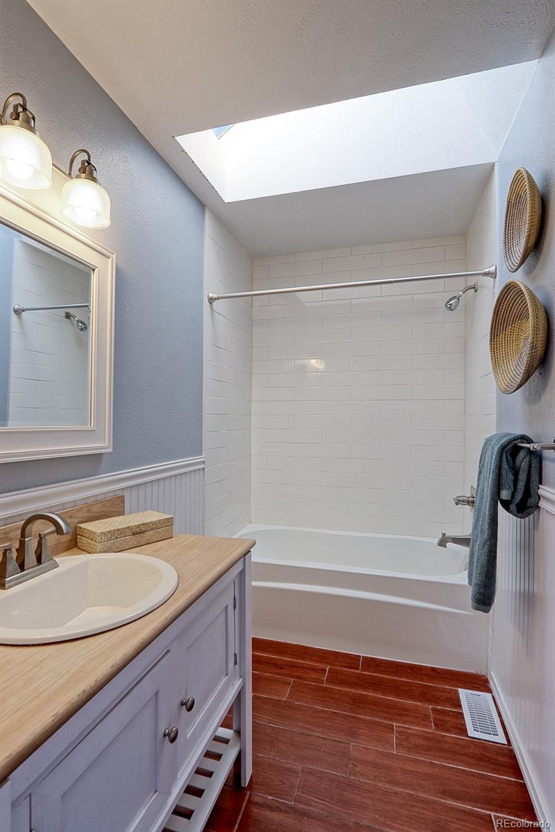 MLS Image #20 for 10603 w dumbarton circle,littleton, Colorado