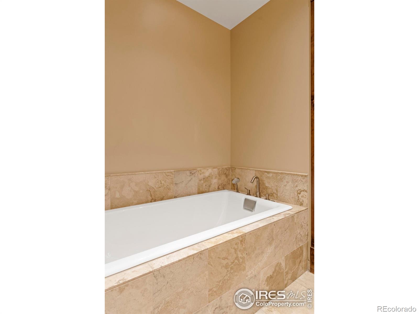 MLS Image #26 for 1077  canyon boulevard,boulder, Colorado