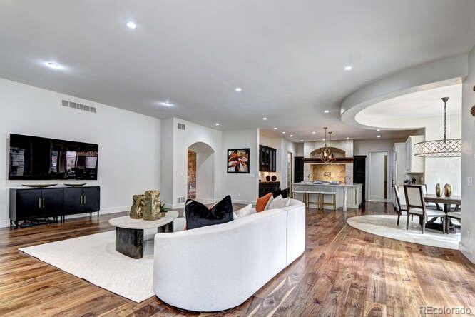 MLS Image #13 for 1030 s adams street,denver, Colorado