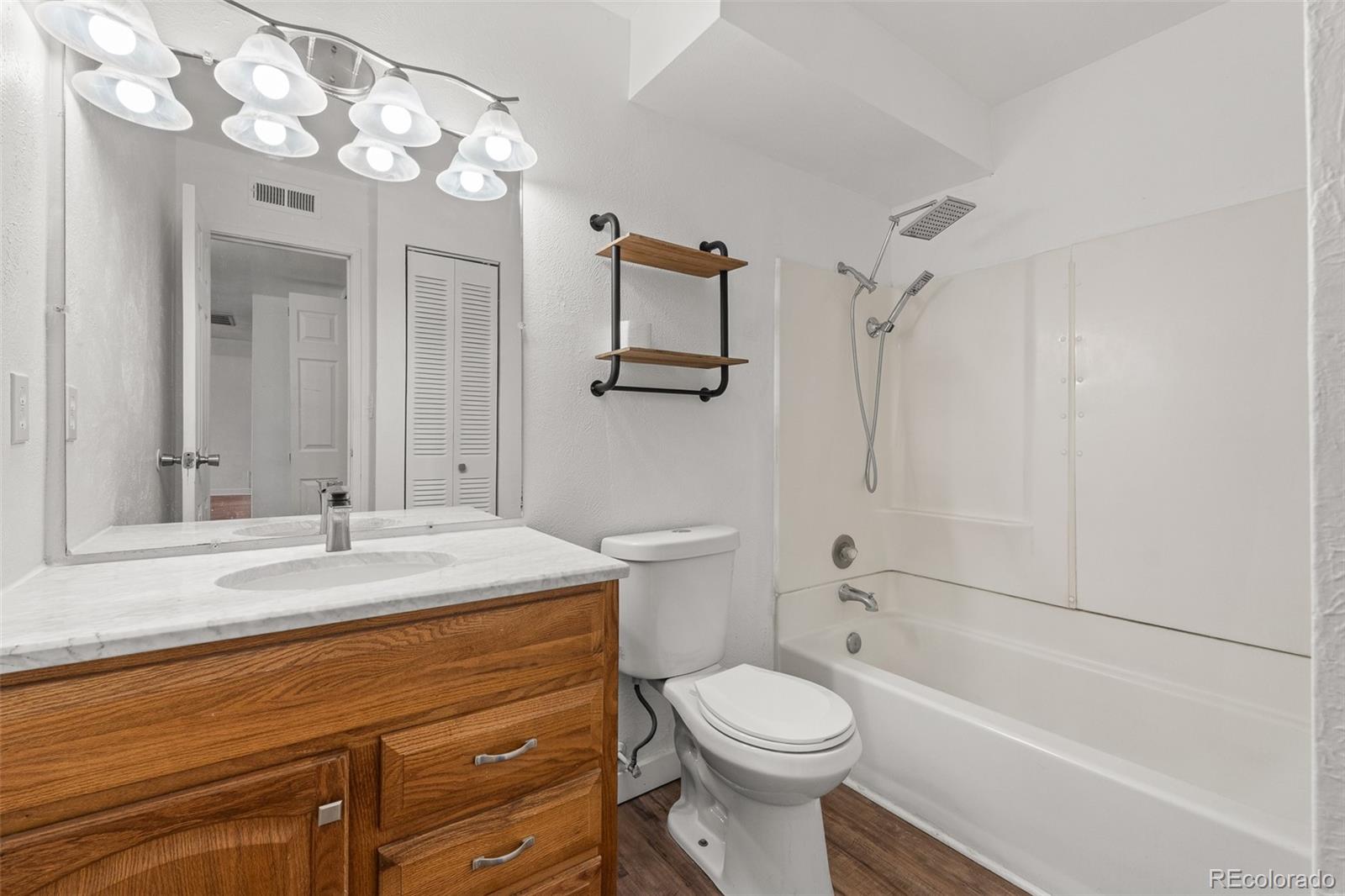 MLS Image #12 for 3613 s sheridan boulevard,denver, Colorado