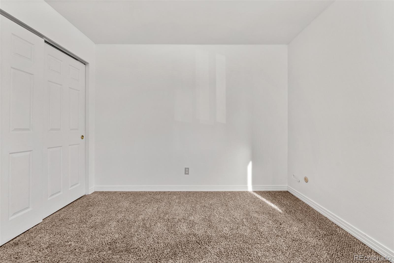 MLS Image #18 for 3613 s sheridan boulevard,denver, Colorado