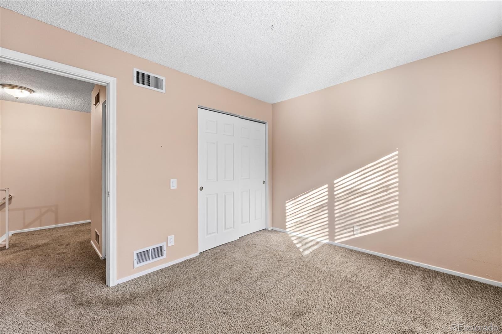 MLS Image #21 for 9105 e lehigh avenue,denver, Colorado
