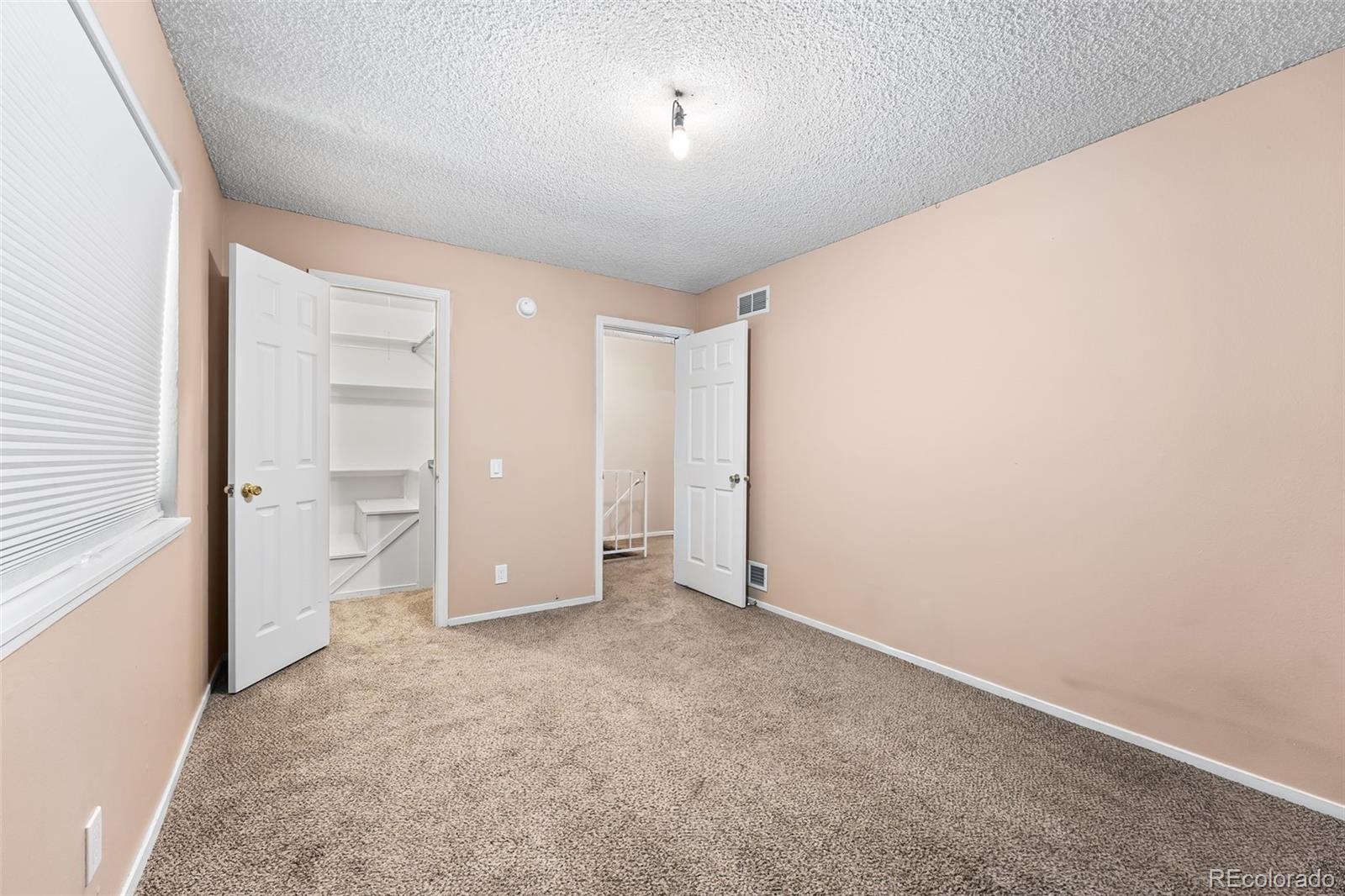 MLS Image #4 for 9105 e lehigh avenue,denver, Colorado