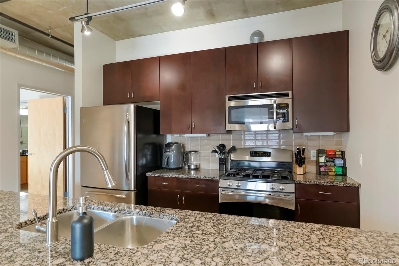 MLS Image #3 for 2229  blake street 505,denver, Colorado