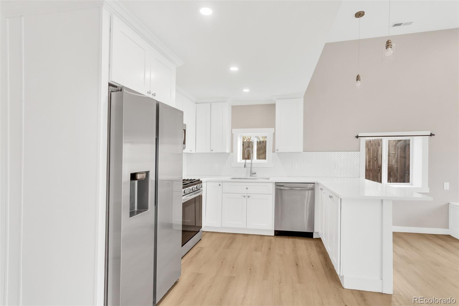 MLS Image #4 for 214 n knox court,denver, Colorado