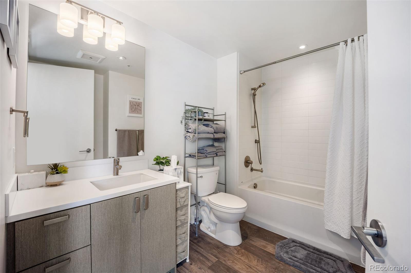 MLS Image #17 for 1750  wewatta street 632,denver, Colorado
