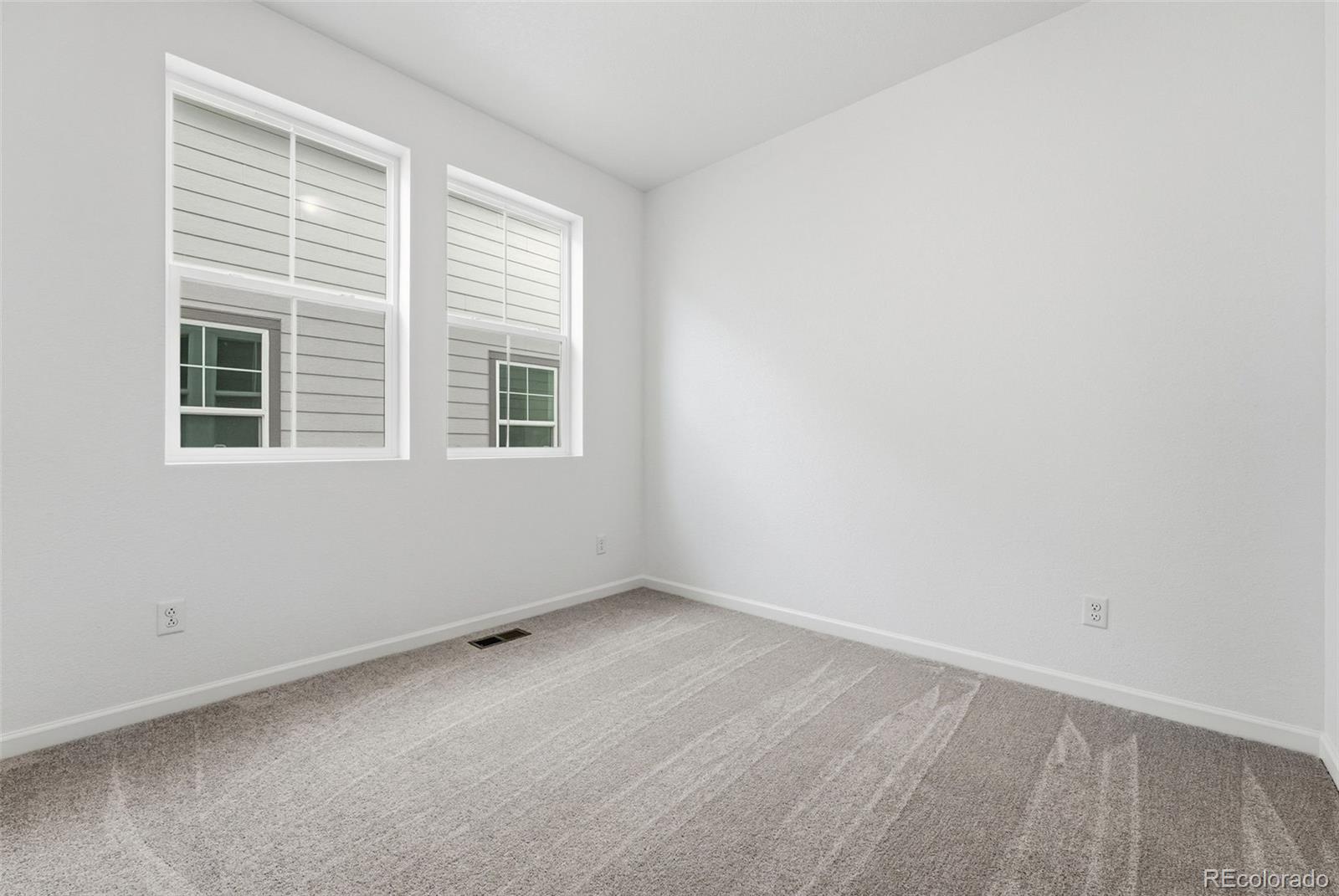 MLS Image #13 for 3384 n duquesne way,aurora, Colorado