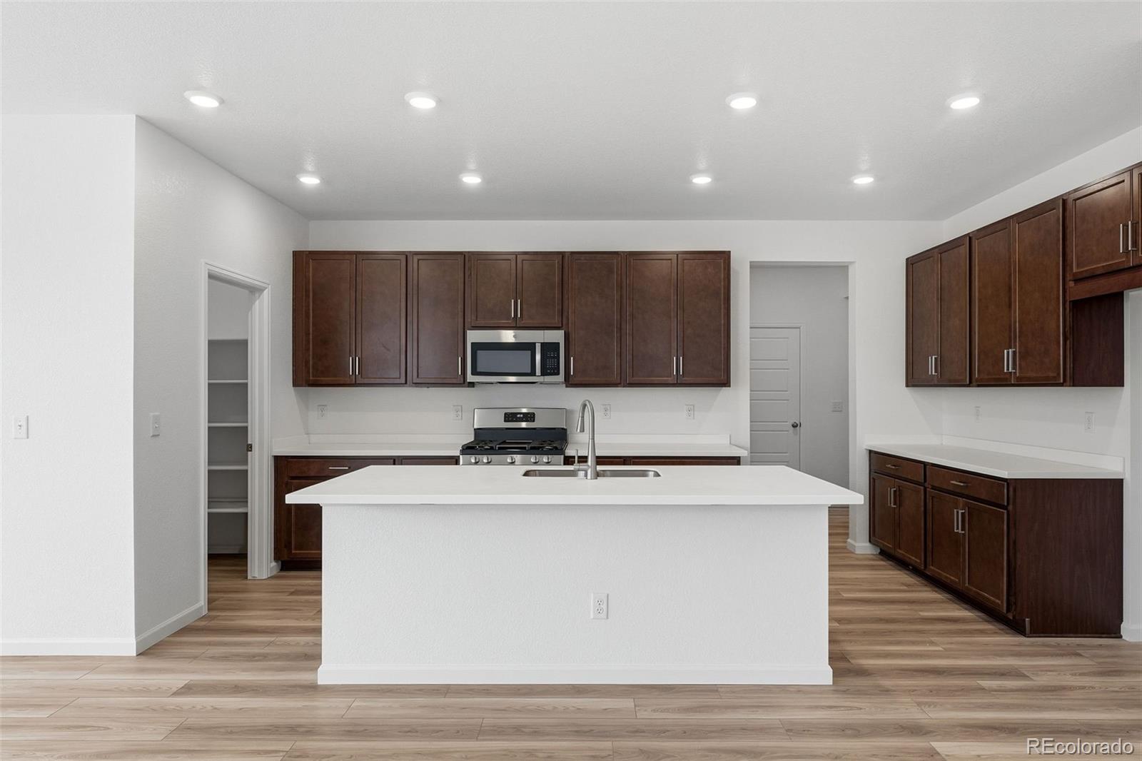 MLS Image #9 for 3384 n duquesne way,aurora, Colorado