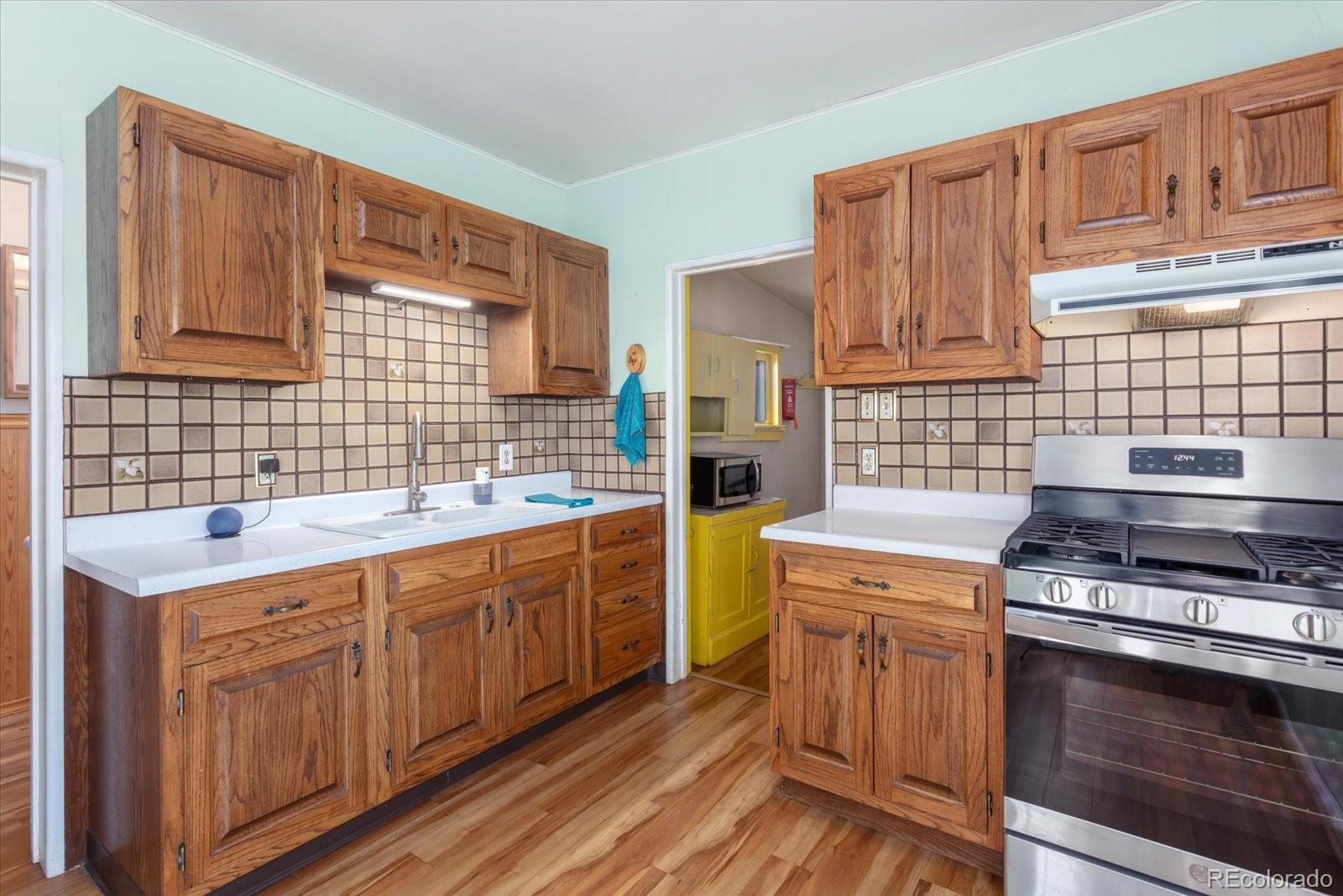 MLS Image #11 for 849  j street,salida, Colorado