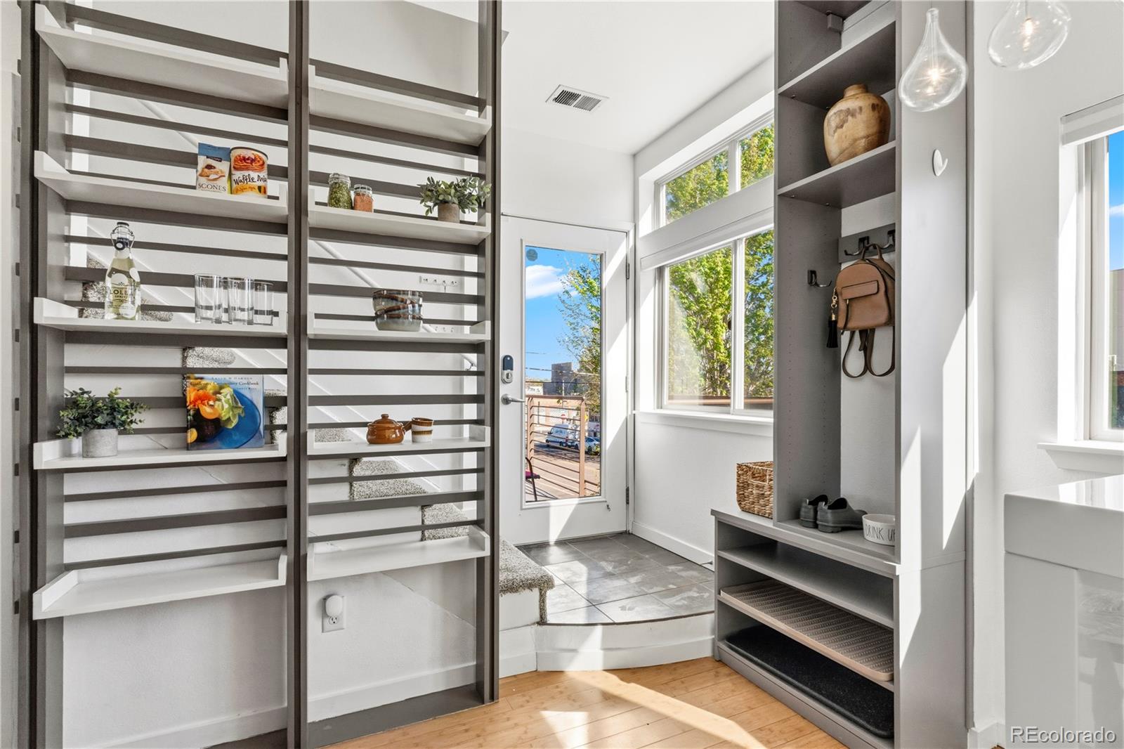 MLS Image #10 for 500  30th street 6,denver, Colorado