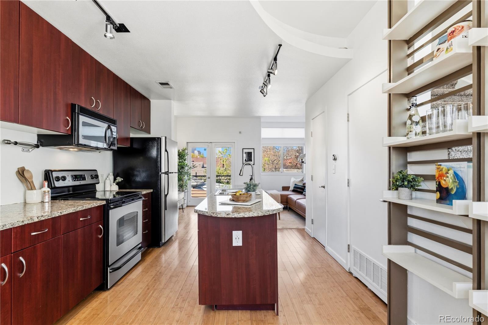 MLS Image #5 for 500  30th street 6,denver, Colorado