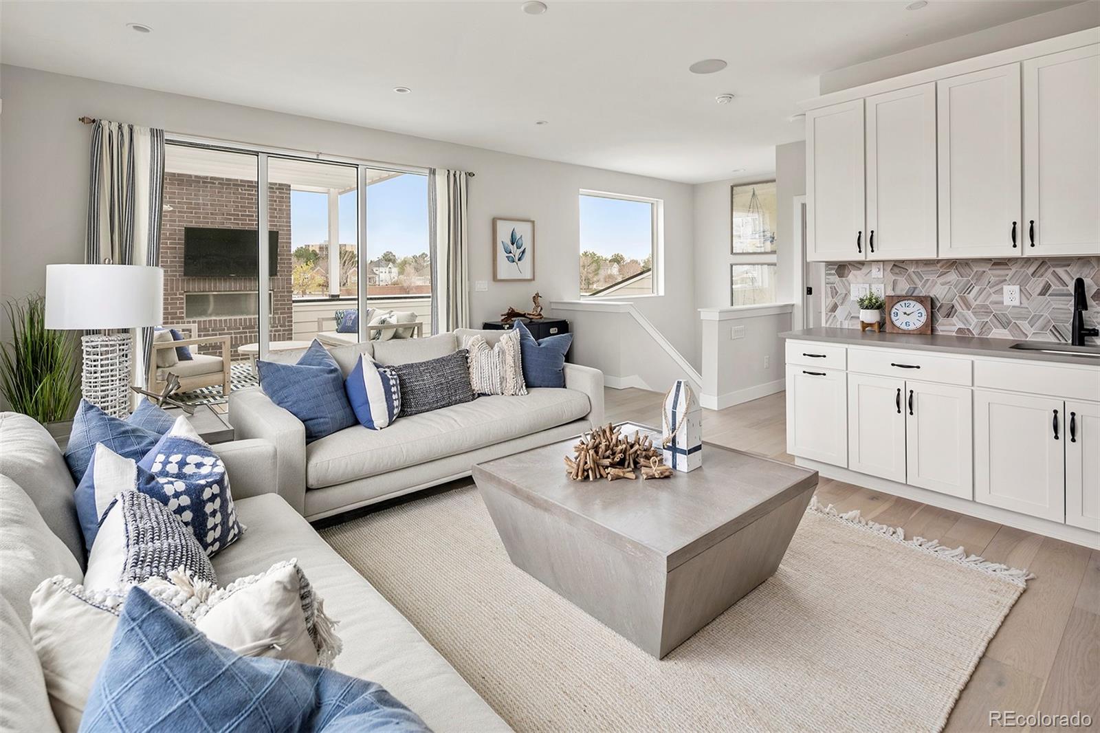 MLS Image #17 for 888 s valentia street,denver, Colorado