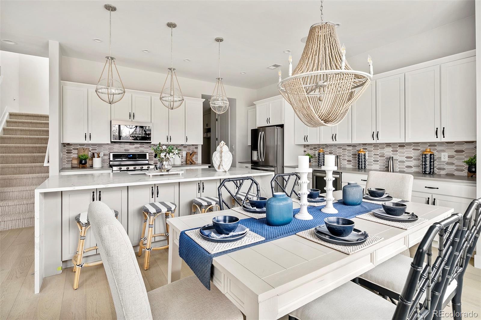 MLS Image #5 for 888 s valentia street,denver, Colorado