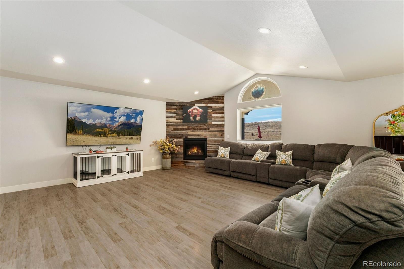 MLS Image #10 for 16477  stoneleigh road,platteville, Colorado