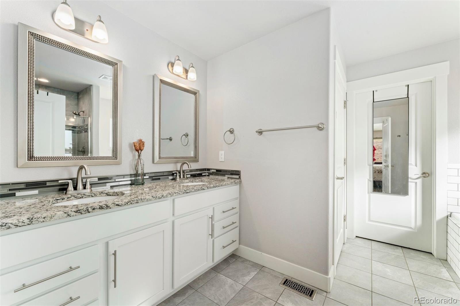 MLS Image #18 for 16477  stoneleigh road,platteville, Colorado