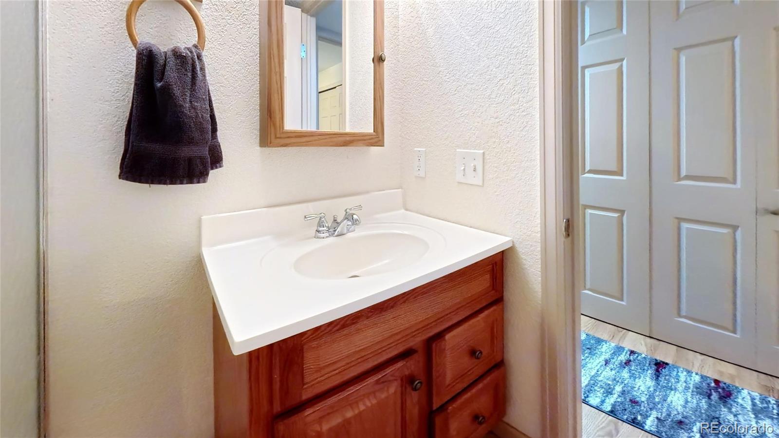 MLS Image #21 for 1994  asoka street,strasburg, Colorado