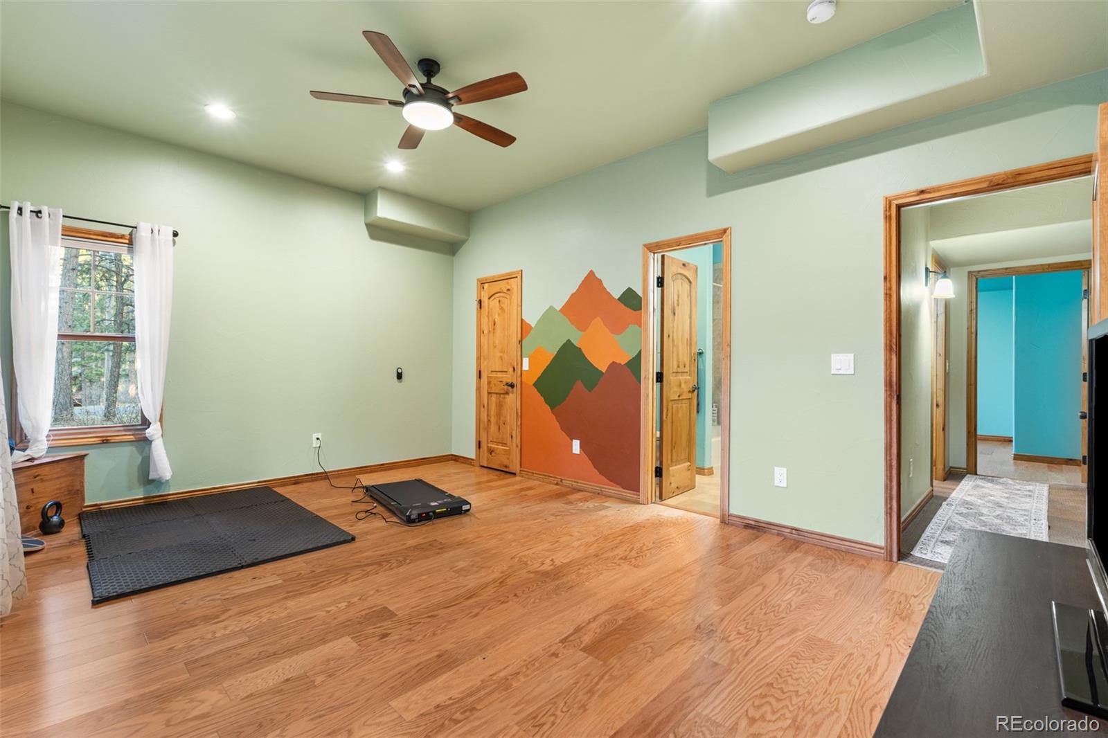 MLS Image #29 for 1485  gore circle,larkspur, Colorado